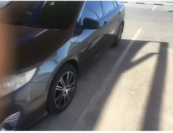 Использовал Toyota Camry Аренда в Доха #5111 - 1  image 